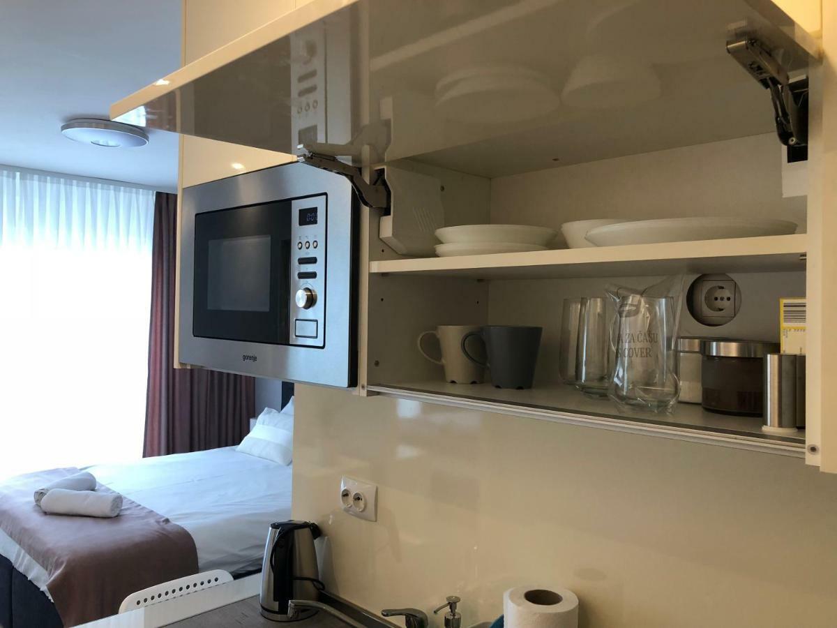 Penthouse “Sky 16” Studio Apartment ซาเกร็บ ภายนอก รูปภาพ
