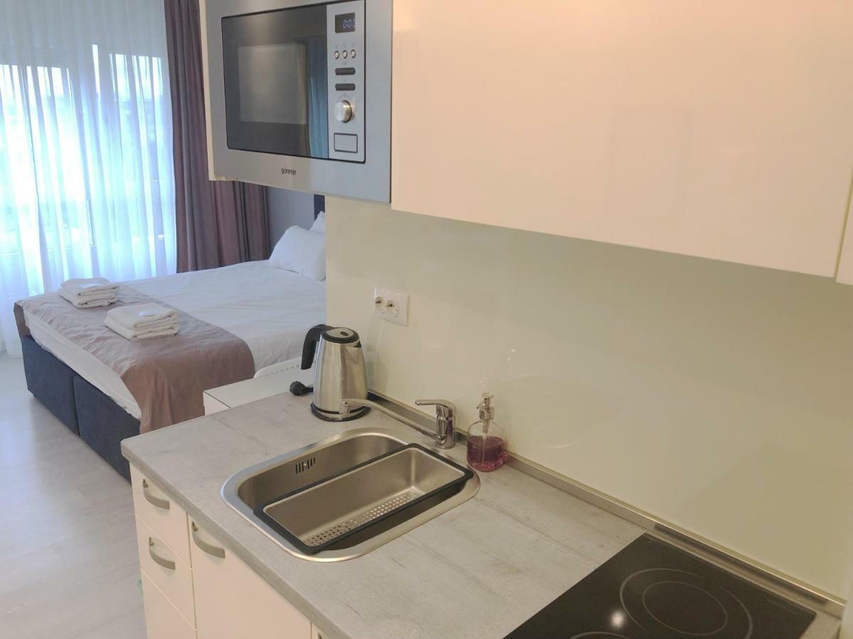 Penthouse “Sky 16” Studio Apartment ซาเกร็บ ภายนอก รูปภาพ
